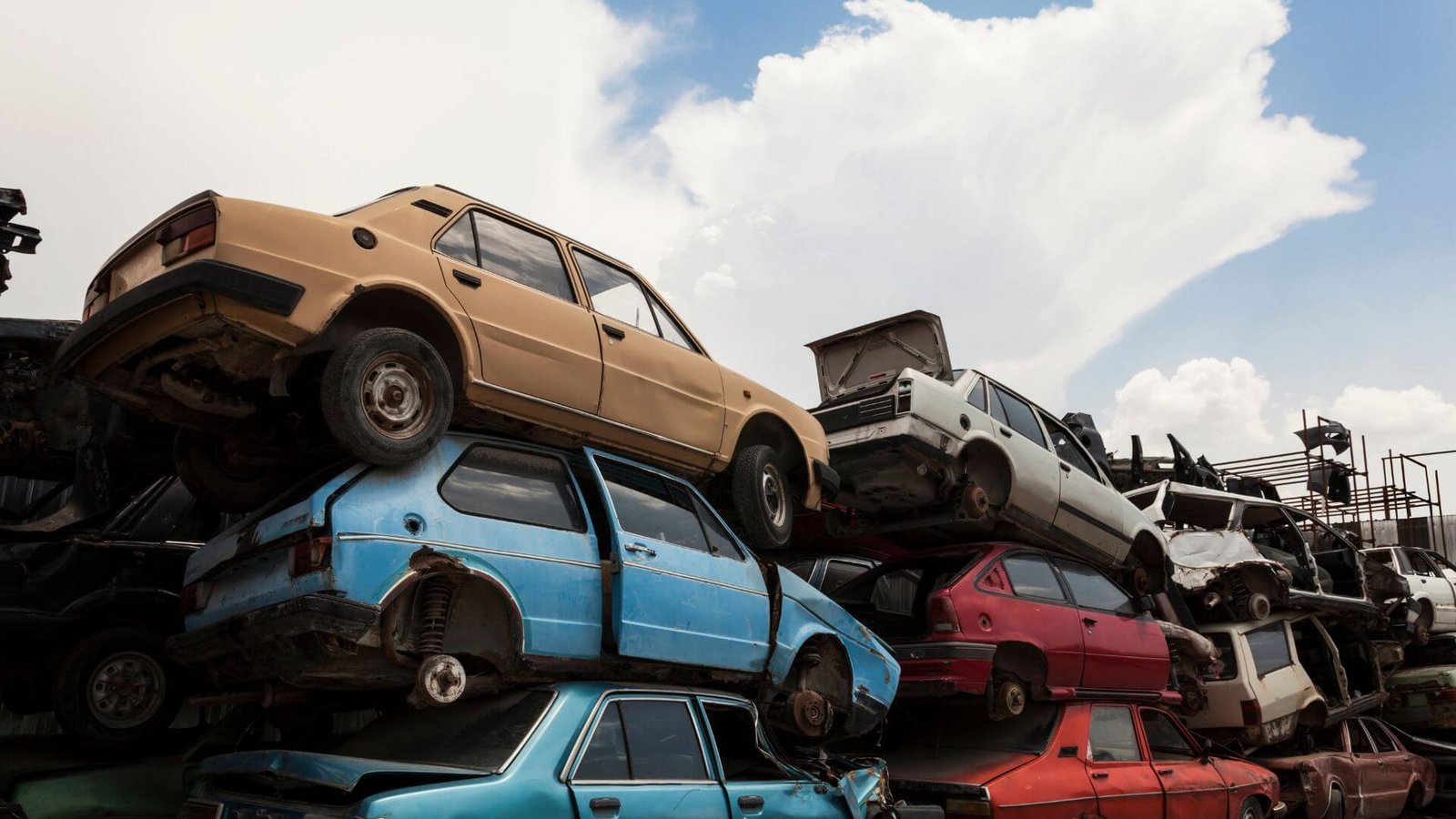 Local Scrap Car Collection | Immediate Pick-Up Near You!